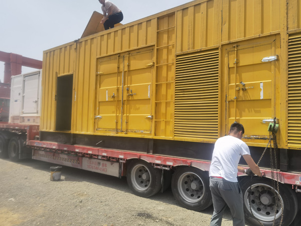 溆浦汽油发电机对供油装置的要求