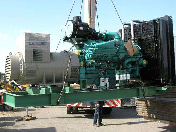 溆浦冬季柴油发电机启动前，如何检查燃油标号是否适配？